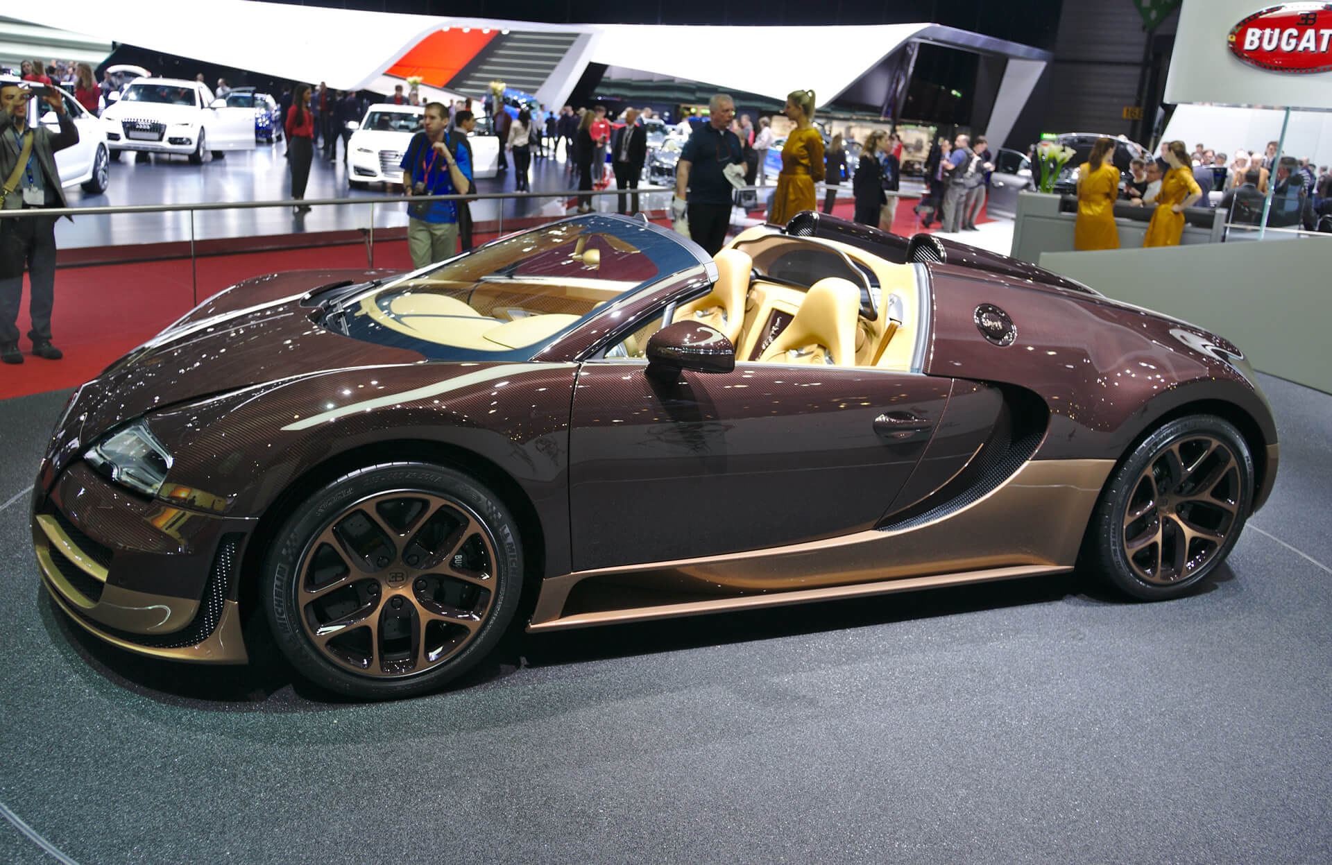 2014 March 5th Geneva Auto Show - Bugatti Veyron Grand Sport Vitesse Rembrandt